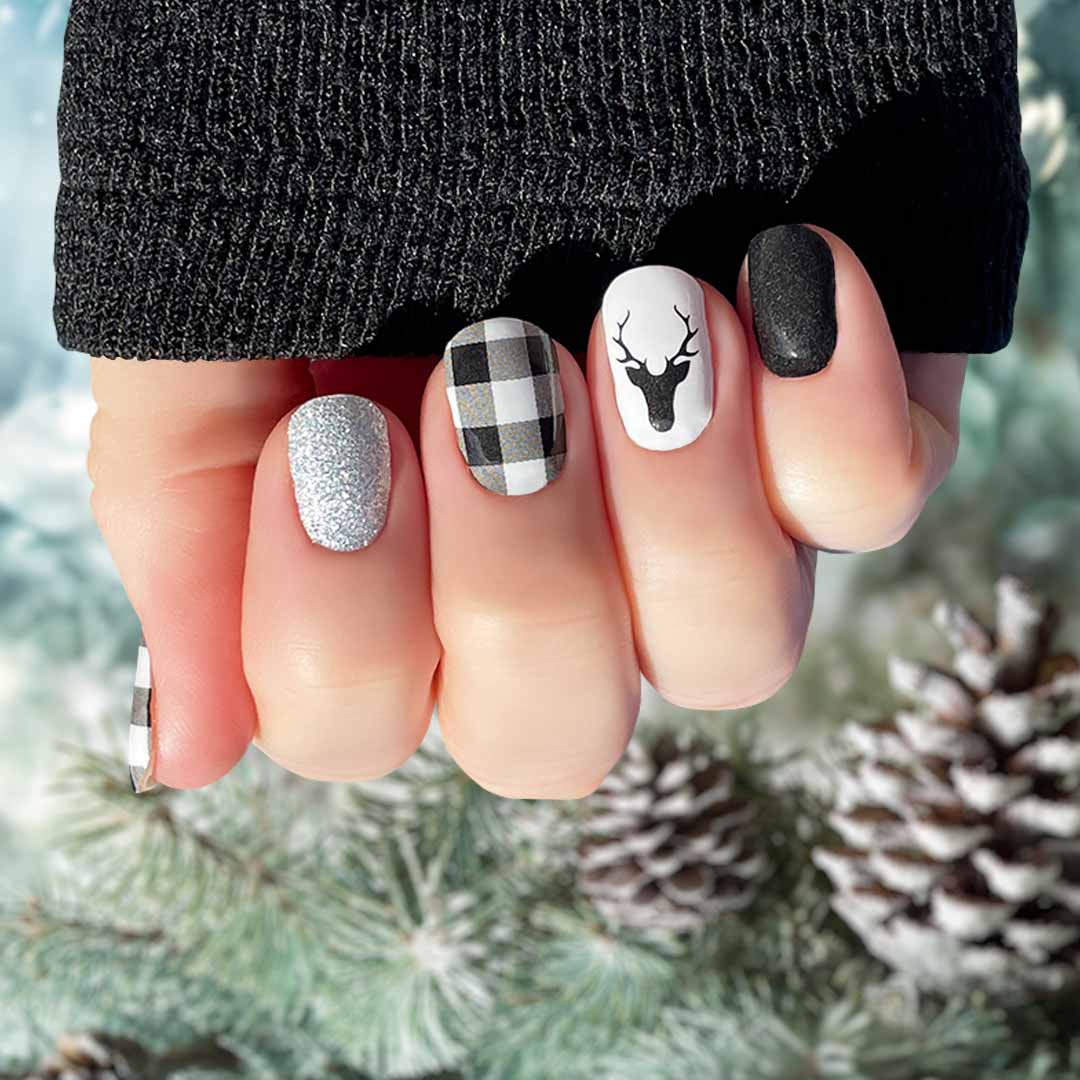 Festive Plaid Nails That Pop
